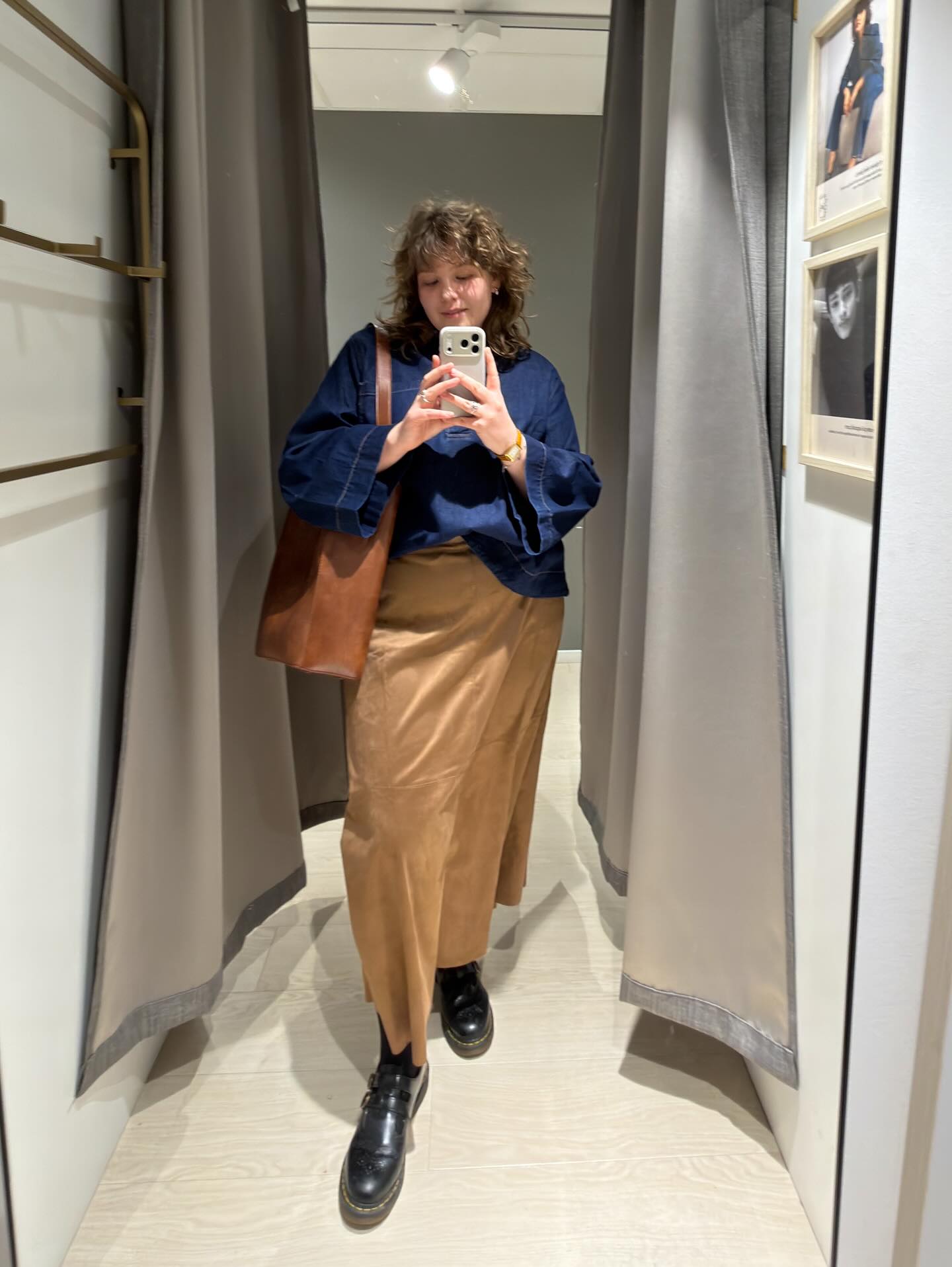 Mokkanahkajäljitelmää oleva hame - Ruskea - 7