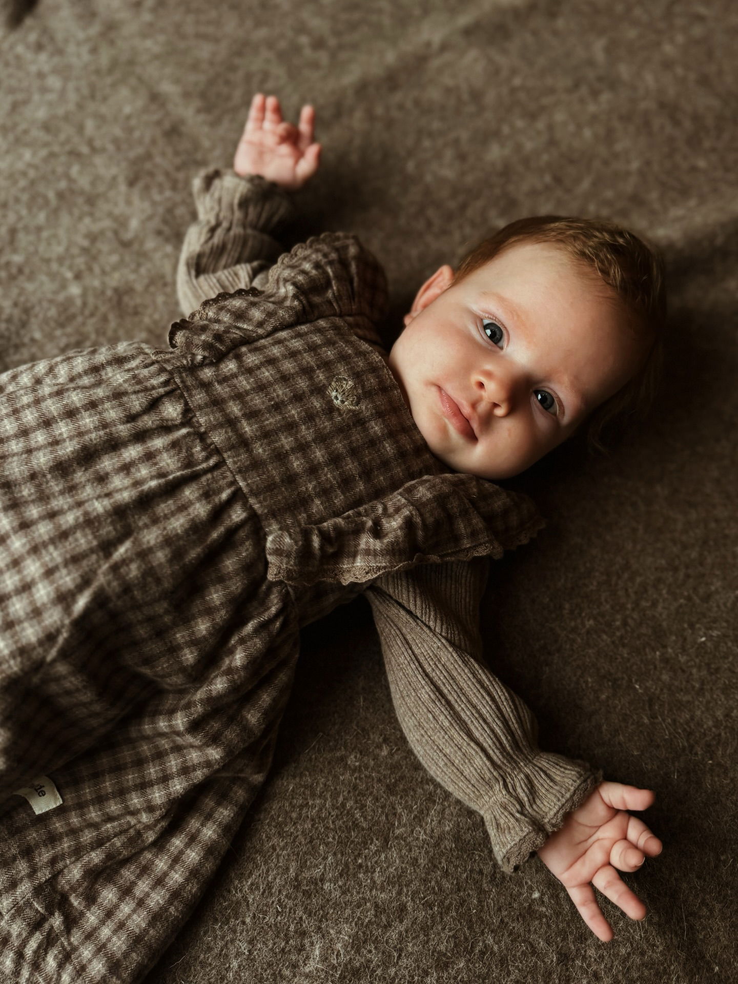 Ruudullinen henkselimekko - Ruskea - 5