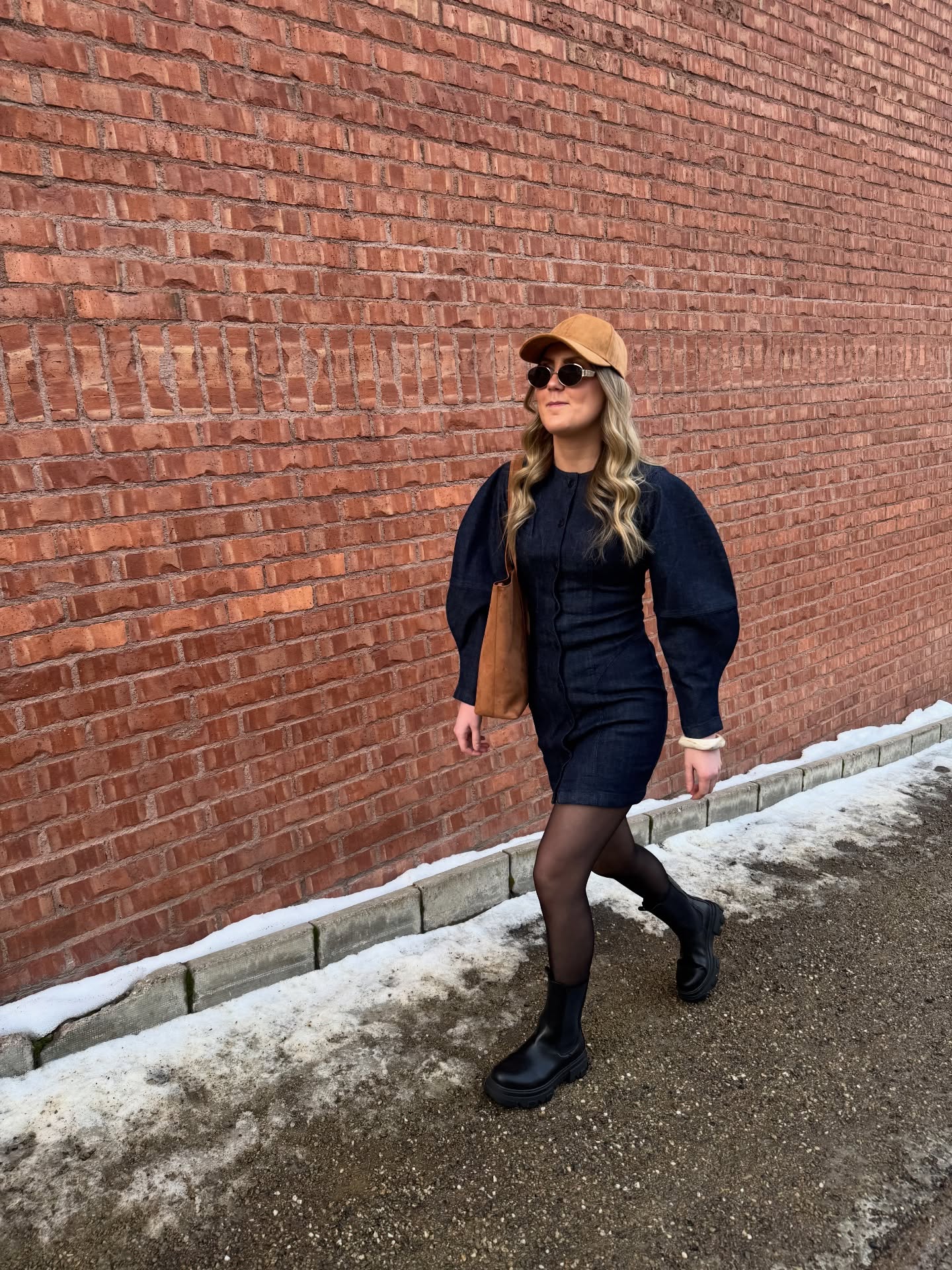 Totebag - Ruskea - 4