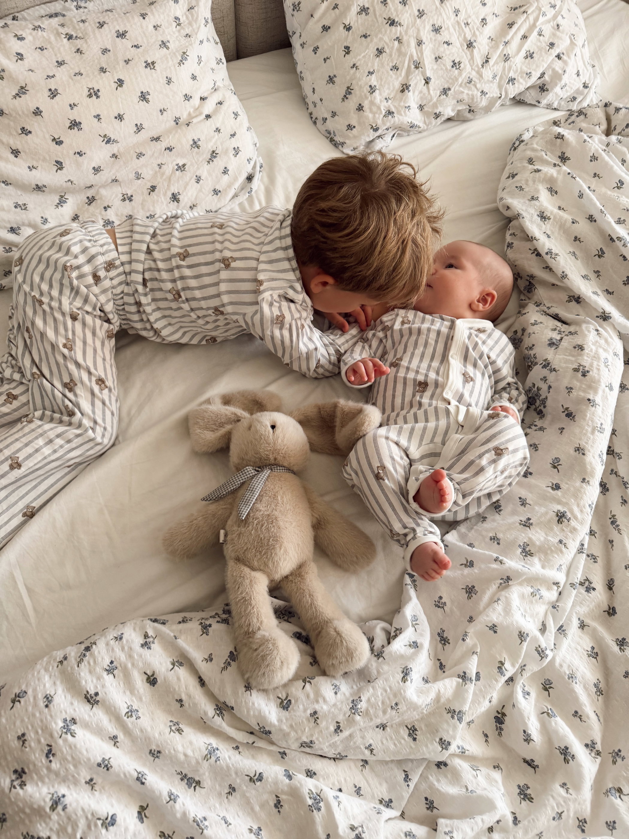 Striped pajamas with teddy bear motif - Off-white - 3