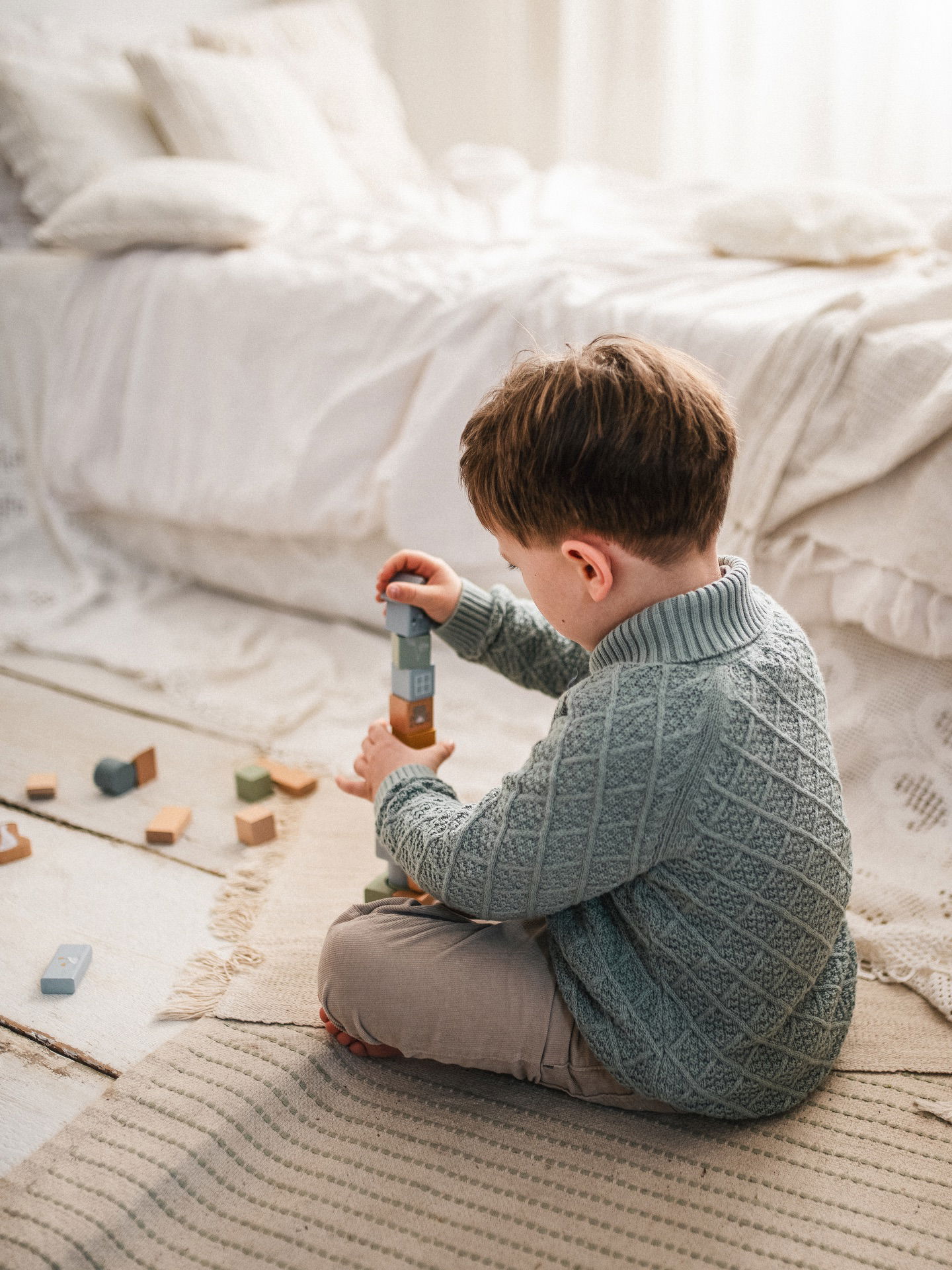 Strikkegenser med kosebamse - Turkis - 5