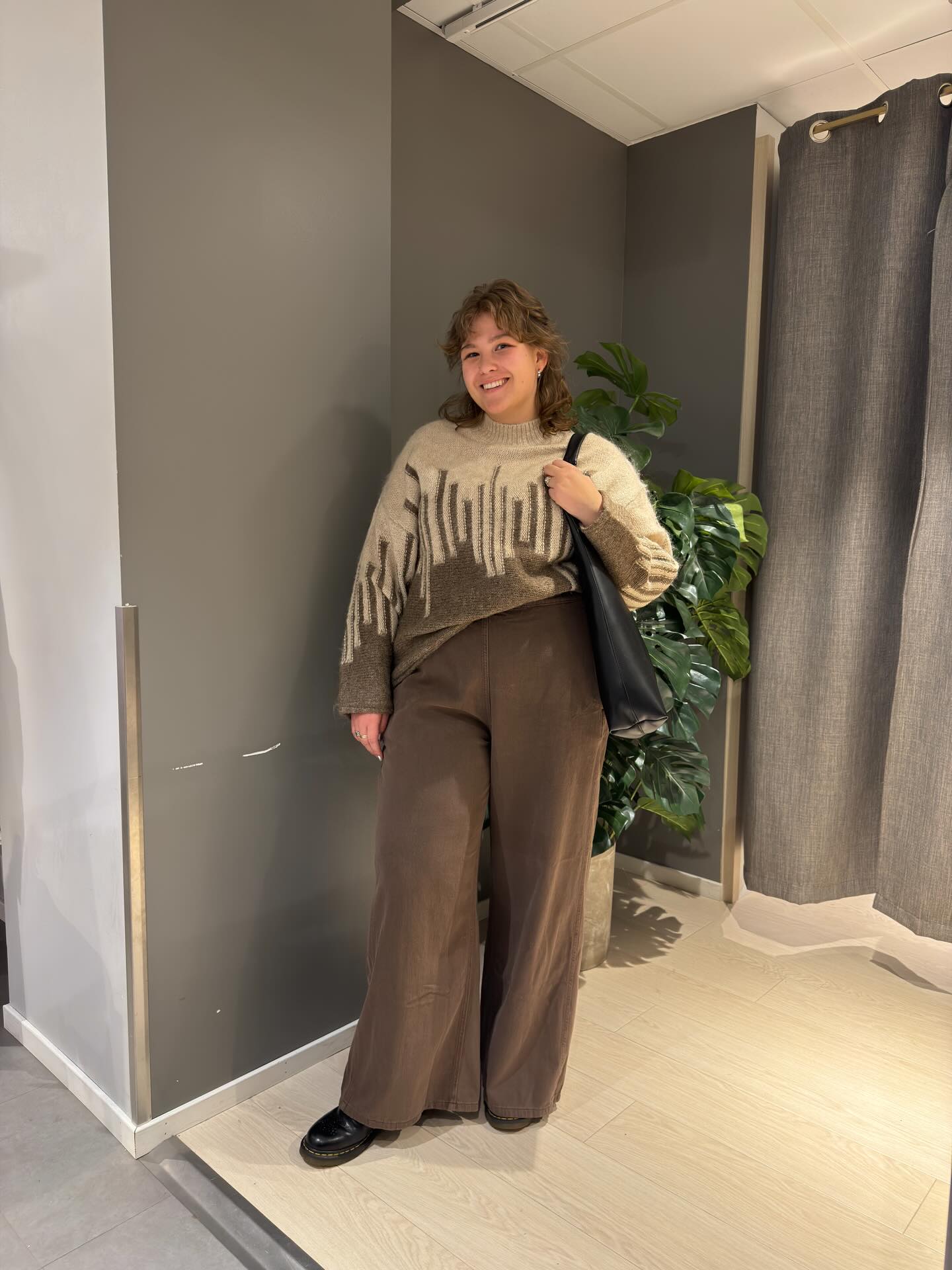 Strikkegenser i ullblanding - Brunmelert - 8