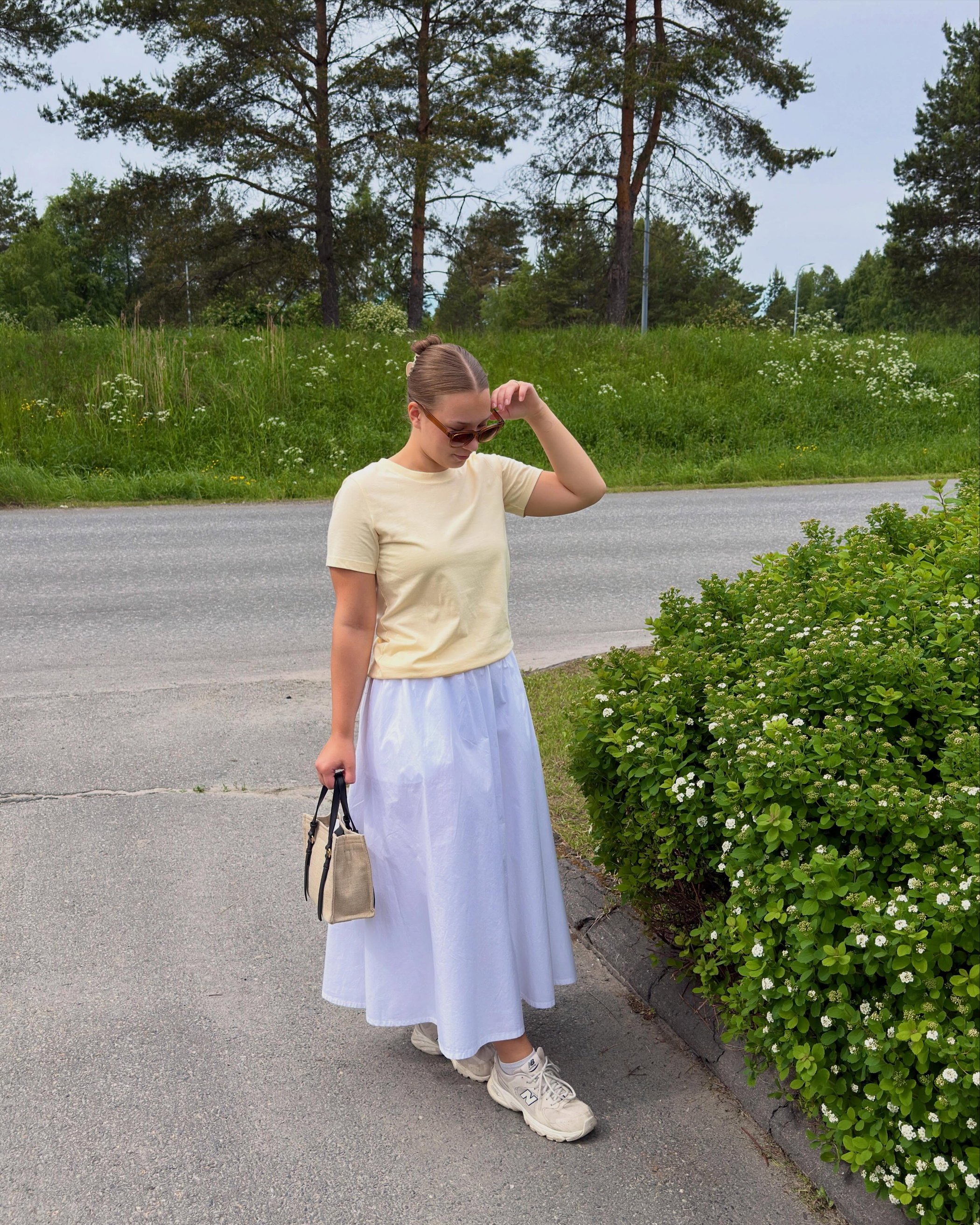 Vanlig t-skjorte i bomull - Offwhite - 7