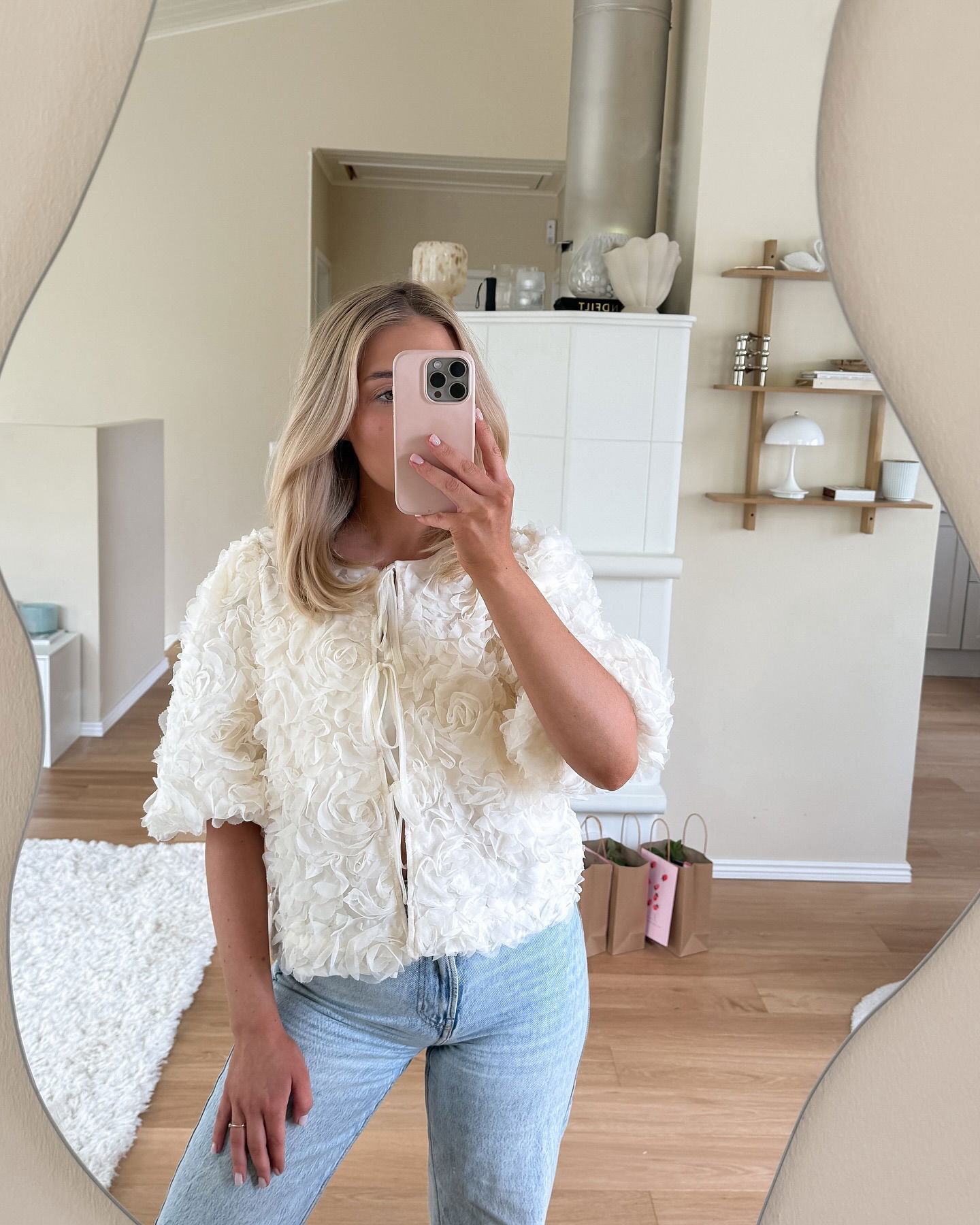 Puffärmsblus med knytning - Offwhite - 8