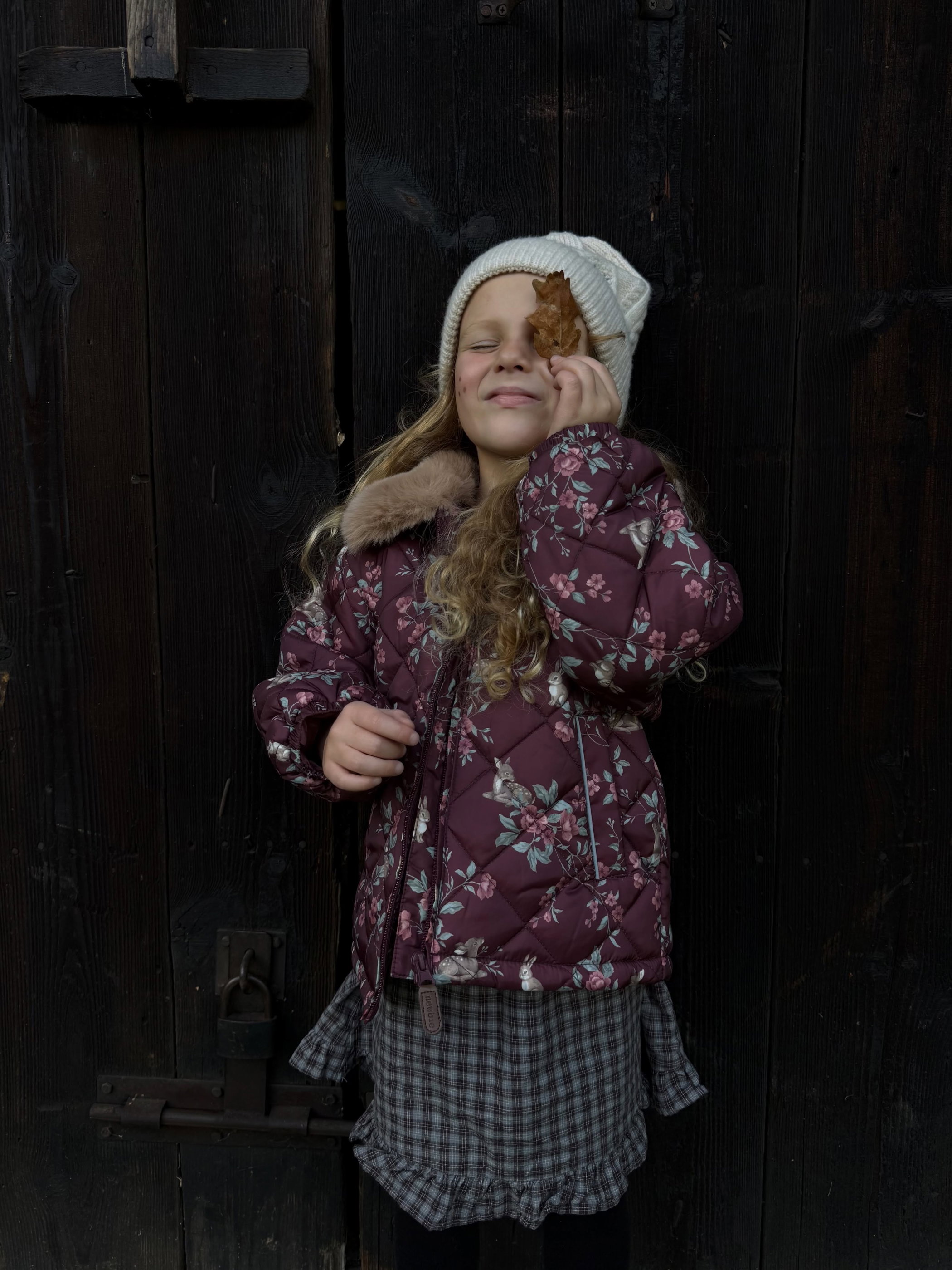 Quiltad jacka med blommor - Vinröd - 6