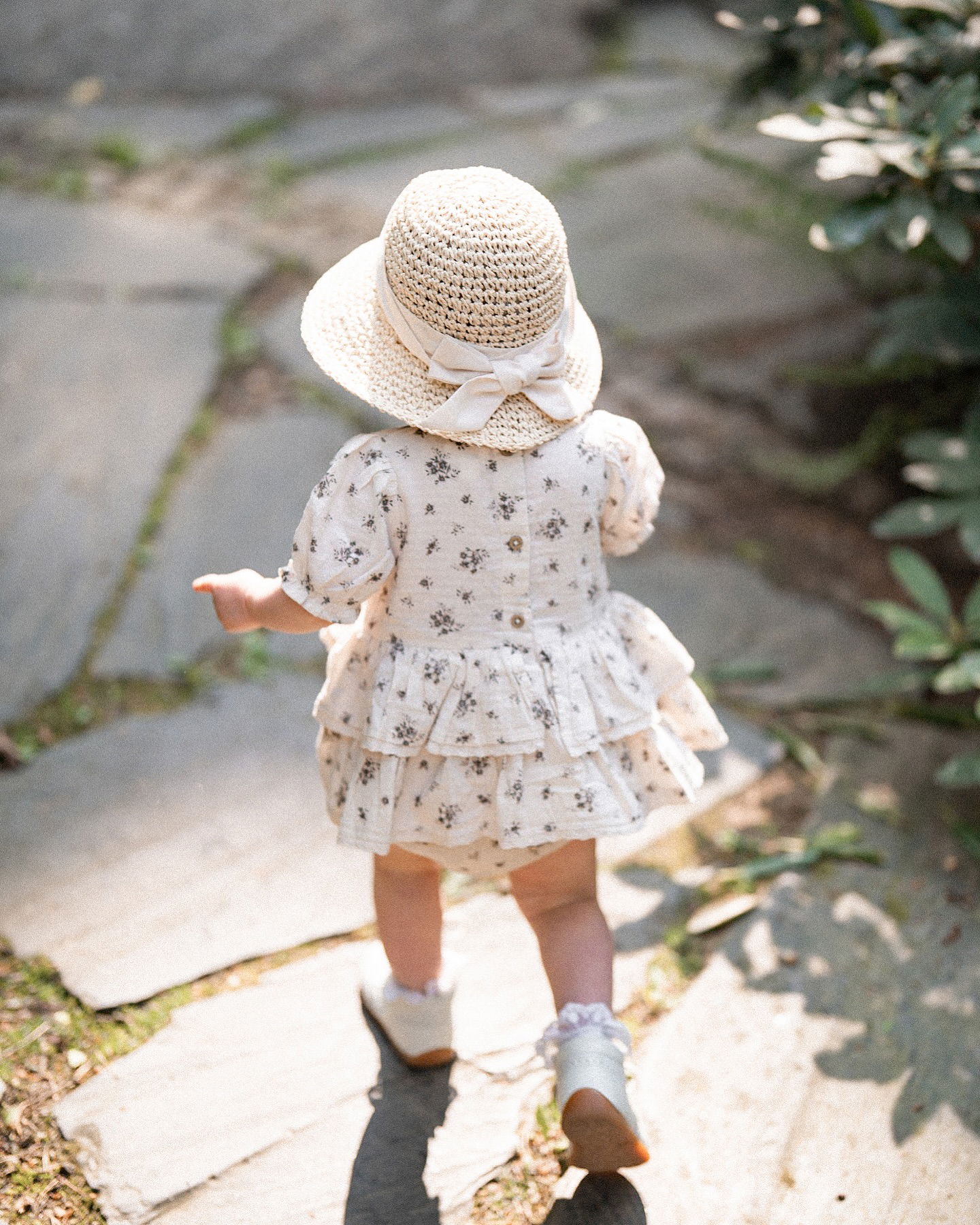 Småblommig playsuit - Ljusbeige - 6